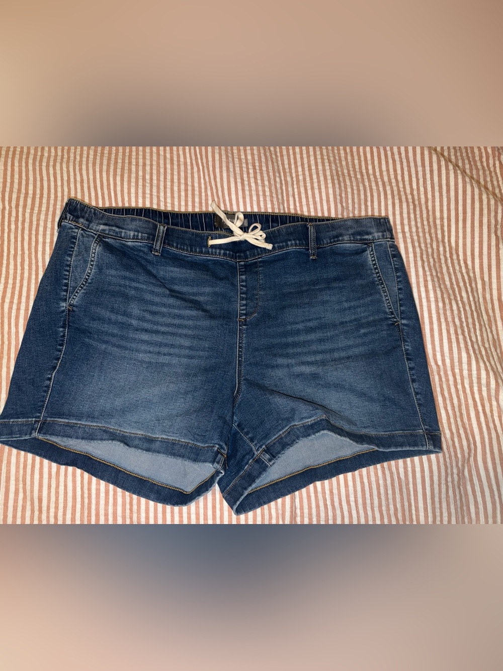 torrid weekend mid rise Denim Shorts with Drawstring